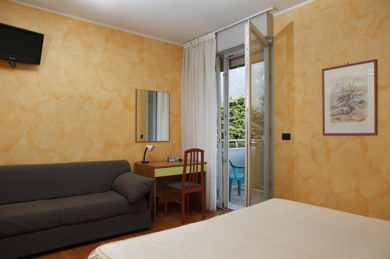 Hotel Castel Lodron Storo Exteriér fotografie